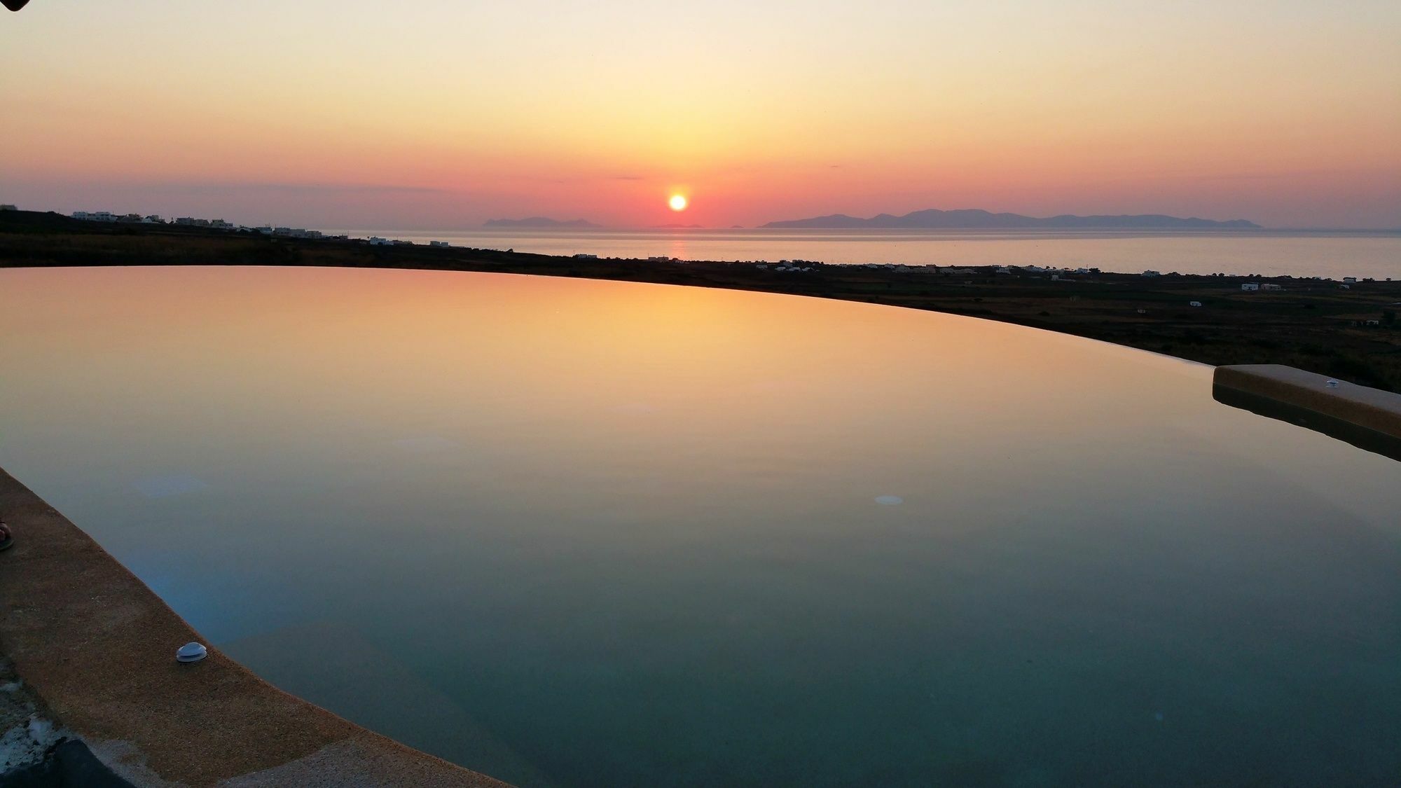 Elysian Santorini Hotel Oia  Ngoại thất bức ảnh